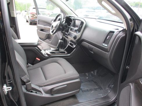 Used 2018 GMC Canyon SLE AWD/4WD image 14
