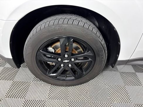 Used 2017 Chevrolet Equinox LT w/ Sport Edition AWD/4WD image 10