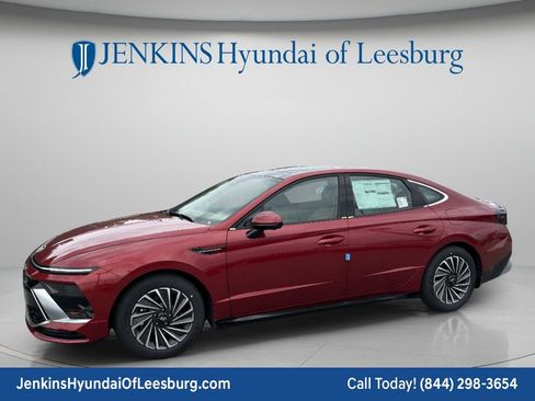 New 2026 Hyundai Sonata Limited FWD image 11