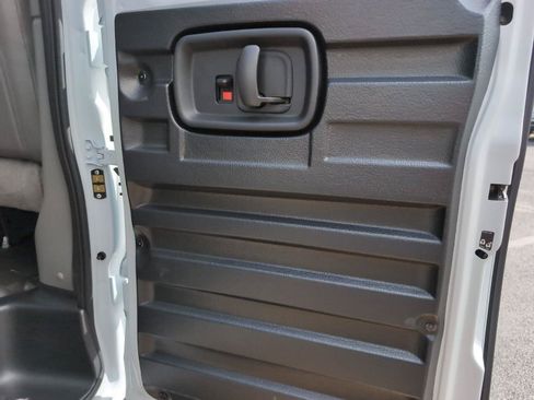 New 2026 Chevrolet Express 2500 Extended RWD image 35