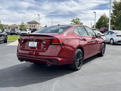 New 2025 Nissan Altima 2.5 SV w/ SV Special Edition Package image 3