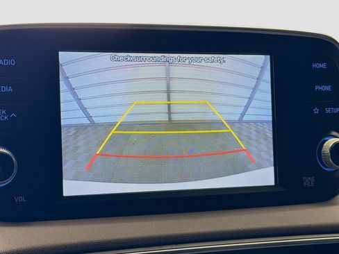 Used 2019 Hyundai Santa Fe SE FWD image 15