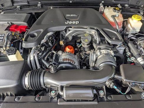 Used 2020 Jeep Gladiator Overland AWD/4WD image 21