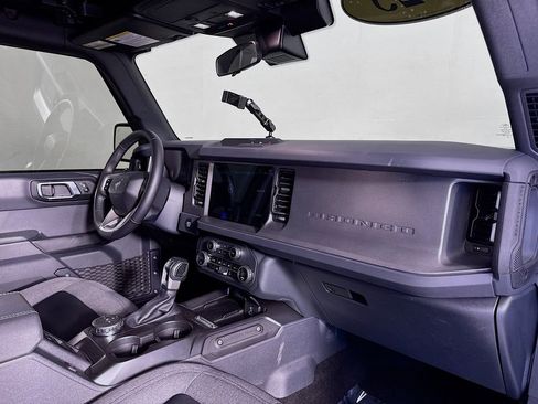 Used 2025 Ford Bronco Big Bend image 34