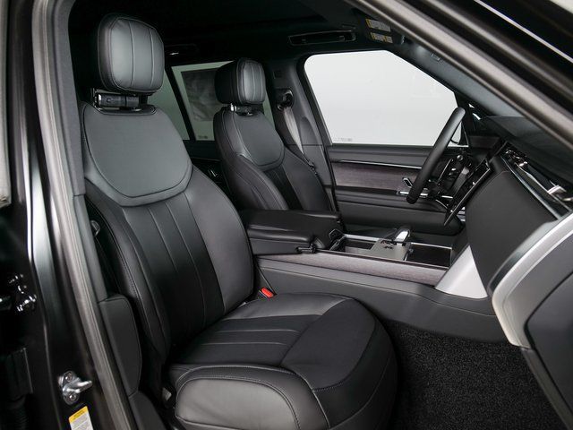 New 2026 Land Rover Range Rover SE AWD/4WD image 3