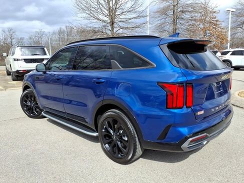 Used 2022 Kia Sorento SX image 18