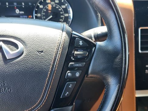 Used 2024 INFINITI QX80 Sensory AWD/4WD image 32