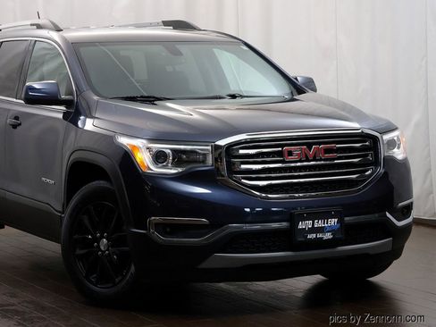 Used 2019 GMC Acadia SLT AWD/4WD image 2
