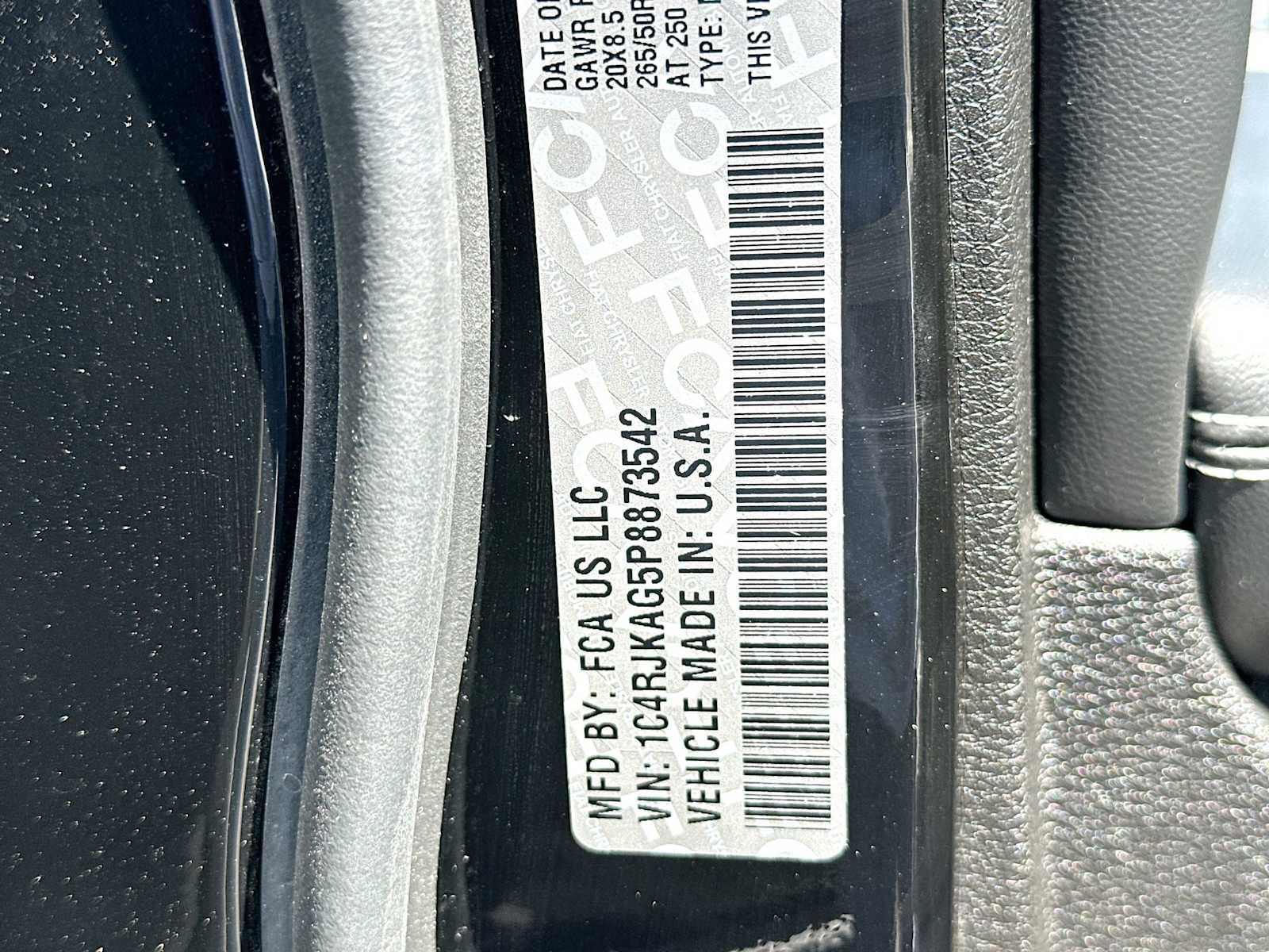Used 2023 Jeep Grand Cherokee L Laredo AWD/4WD image 22