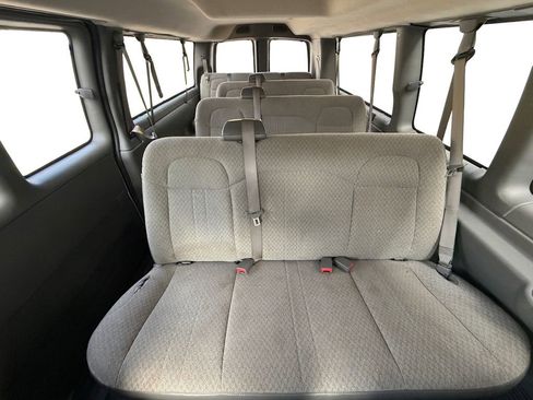 Used 2023 Chevrolet Express 3500 LS image 21