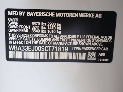 Used 2025 BMW 760i xDrive w/ Executive Package AWD/4WD image 25