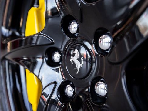 Used 2011 Ferrari 599 SA Aperta image 11