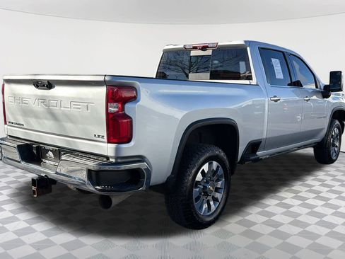 Used 2020 Chevrolet Silverado 2500 LTZ w/ LTZ Premium Package image 5
