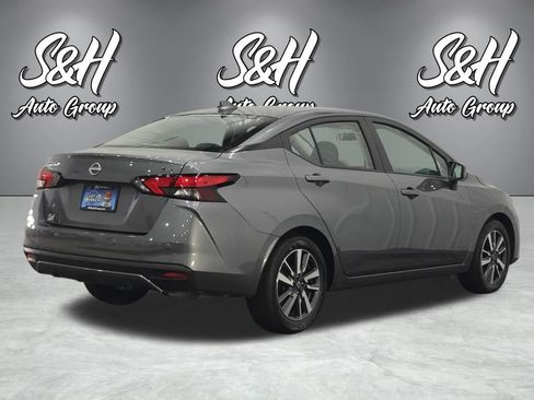 Used 2024 Nissan Versa SV FWD image 17