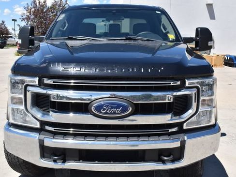 Used 2020 Ford F250 XLT AWD/4WD image 2
