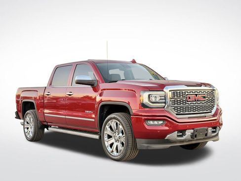 Used 2018 GMC Sierra 1500 Denali w/ Denali Ultimate Package image 3