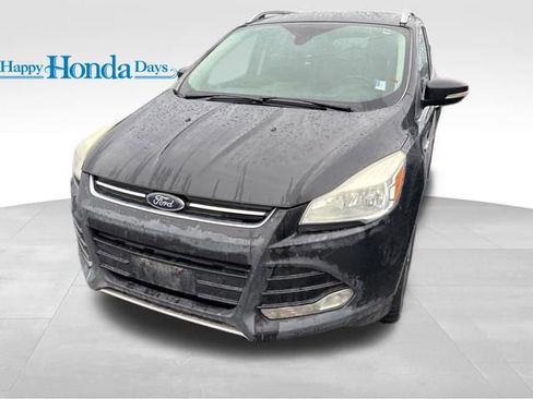 Used 2014 Ford Escape Titanium image 3