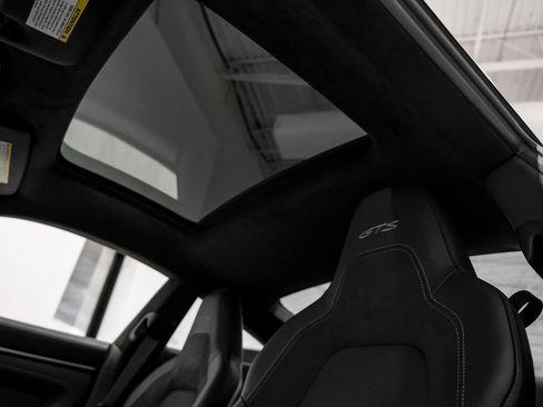 Used 2025 Porsche 911 Carrera 4 GTS image 7