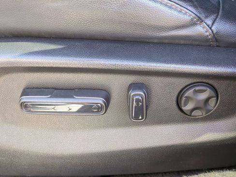 Used 2021 Honda CR-V Touring image 20