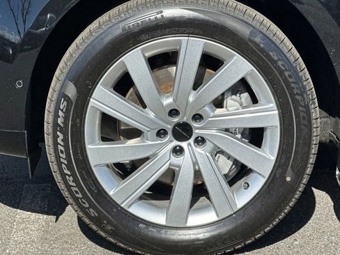 New 2026 Land Rover Range Rover SE AWD/4WD image 10