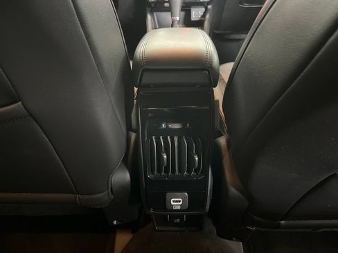 Used 2023 Jeep Compass Limited AWD/4WD image 25