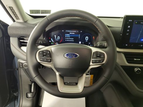 New 2026 Ford Explorer Active image 19