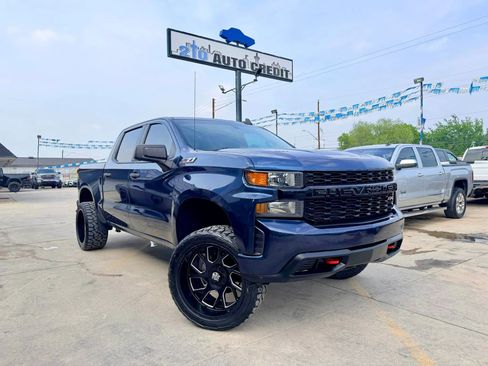 Used 2020 Chevrolet Silverado 1500 Custom Trail Boss w/ Custom Convenience Package AWD/4WD image 1