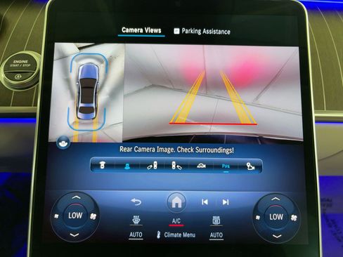 Certified 2023 Mercedes-Benz S 580 4MATIC Sedan image 25