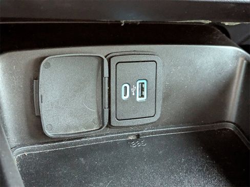 Used 2021 Ford Bronco Big Bend image 23