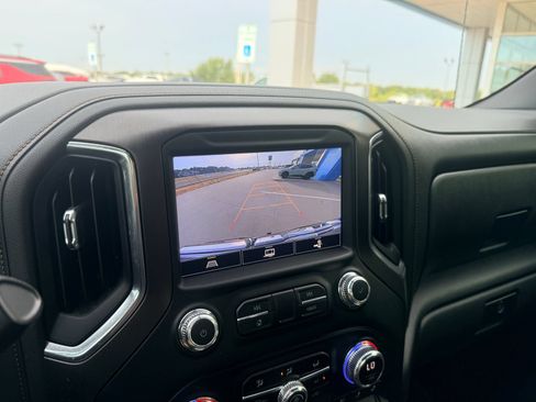 Used 2021 GMC Sierra 1500 AT4 AWD/4WD image 18