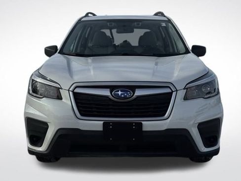 Used 2021 Subaru Forester Base image 3