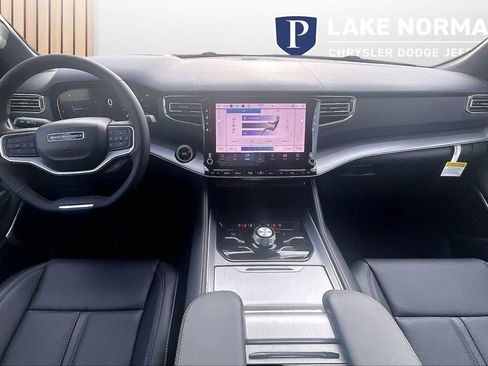 New 2026 Jeep Grand Wagoneer Limited AWD/4WD image 11