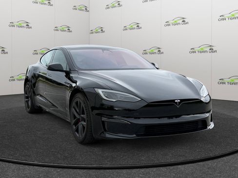 Used 2024 Tesla Model S Plaid image 12