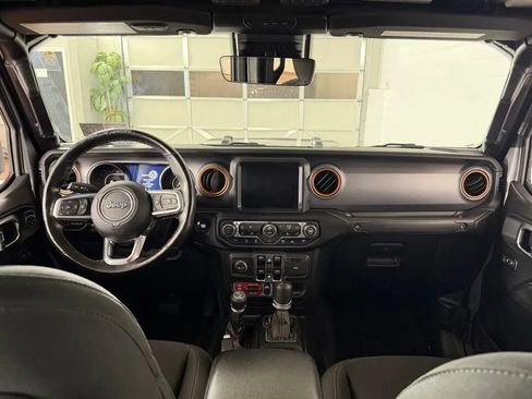 Used 2021 Jeep Gladiator Mojave AWD/4WD image 27