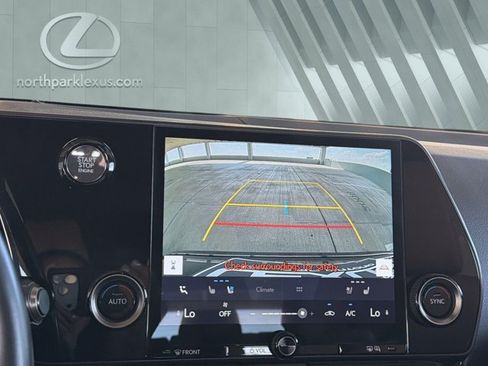 Certified 2025 Lexus NX 250 FWD w/ Accessory Package (Z1) image 19