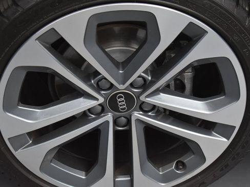 Used 2025 Audi A3 2.0T Premium Plus w/ Premium Plus Package AWD/4WD image 20