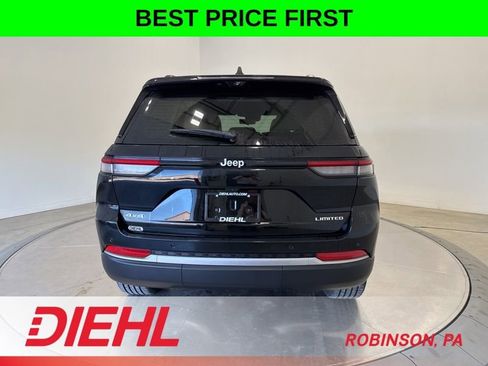New 2026 Jeep Grand Cherokee Limited w/ Luxury Tech Group II AWD/4WD image 6