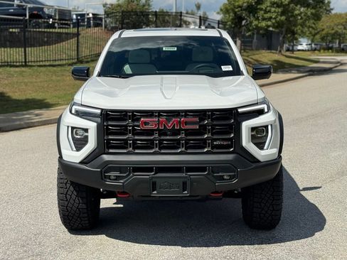 New 2026 GMC Canyon AT4X w/ AT4X AEV Edition image 9