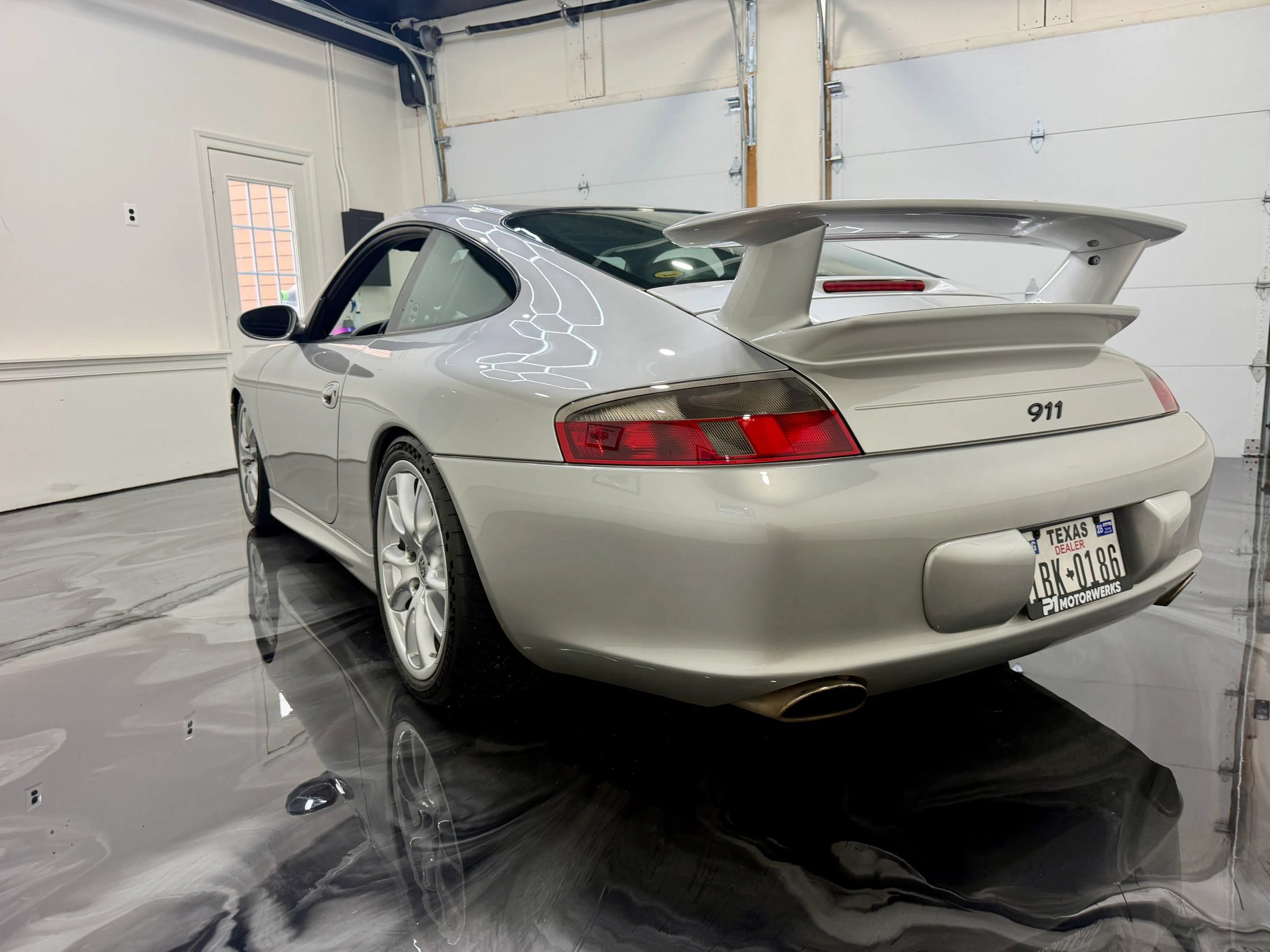 Used 2002 Porsche 911 GT3 RS image 24
