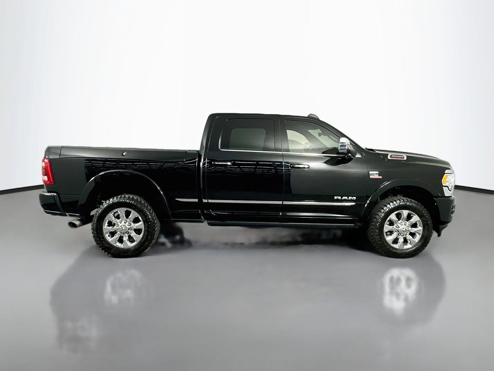 Used 2019 RAM 3500 Limited AWD/4WD image 8