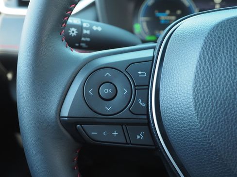 Used 2025 Toyota RAV4 XSE image 27