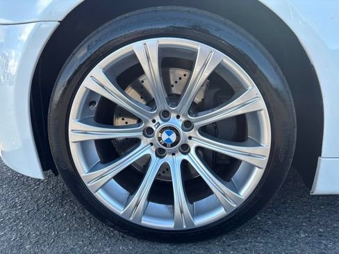 Used 2006 BMW M5 RWD image 9