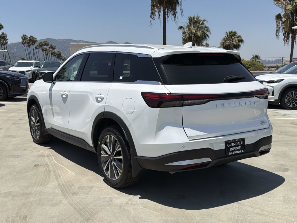 New 2027 INFINITI QX60 Luxe FWD image 4
