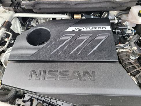 Used 2023 Nissan Rogue S AWD/4WD image 42