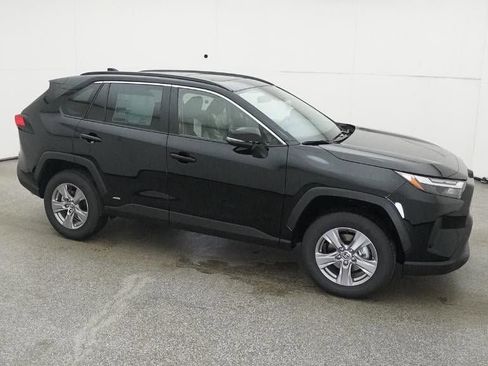 New 2025 Toyota RAV4 XLE image 12