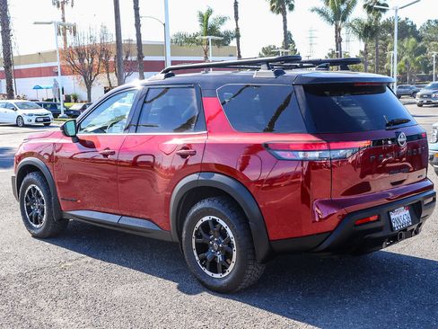 Used 2024 Nissan Pathfinder Rock Creek image 7