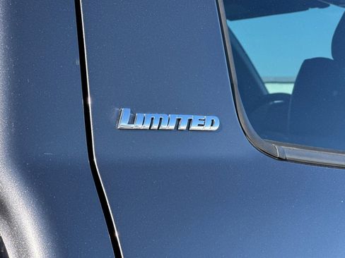 Used 2020 Toyota Tundra Limited image 25