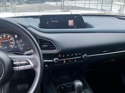 Used 2021 MAZDA CX-30 FWD 2.5 S image 9