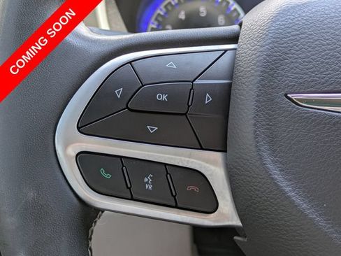 Certified 2022 Chrysler Pacifica Touring-L FWD image 20