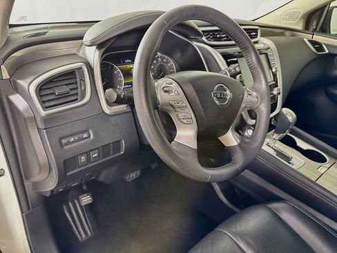 Used 2017 Nissan Murano SL w/ SL Technology Package FWD image 11